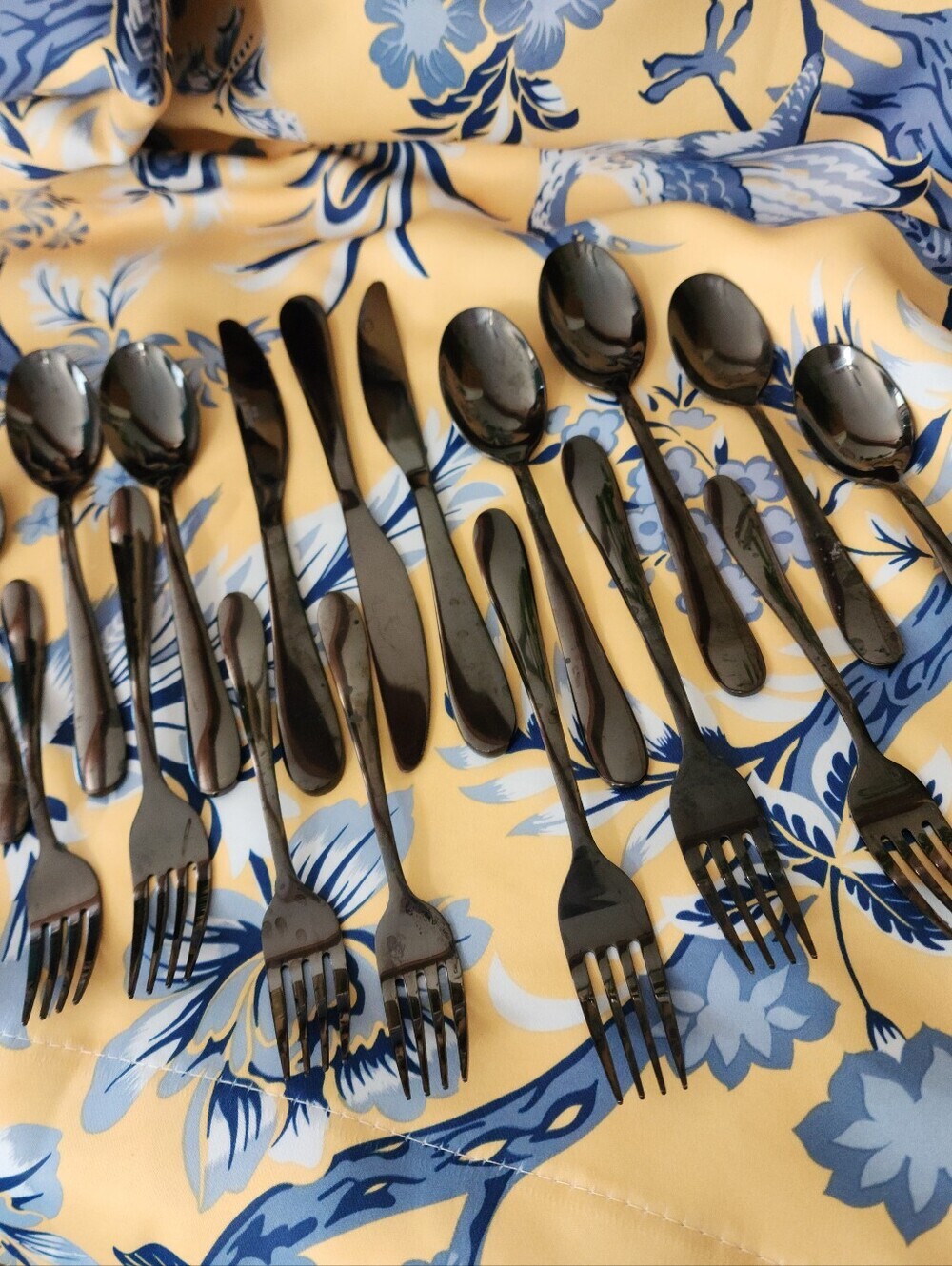 Cambridge Stainless Steel Flatware Black 17pc Misc Lot Spoons Forks Knives Set